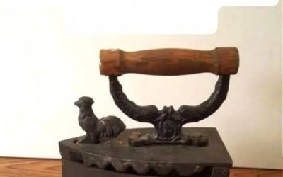 L’oggetto « misterioso » nella foto: il ferro da stiro a carbonella